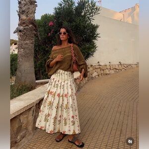 Zara Cream Floral Maxi Skirt